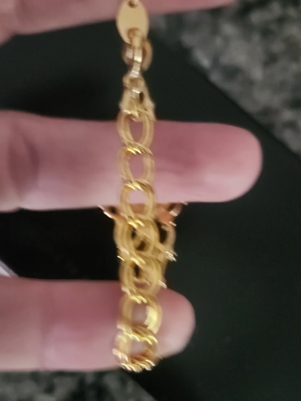 Vtg 70's Avon Gold Tone Filigree Bracelet with Rose Quartz Cabochon